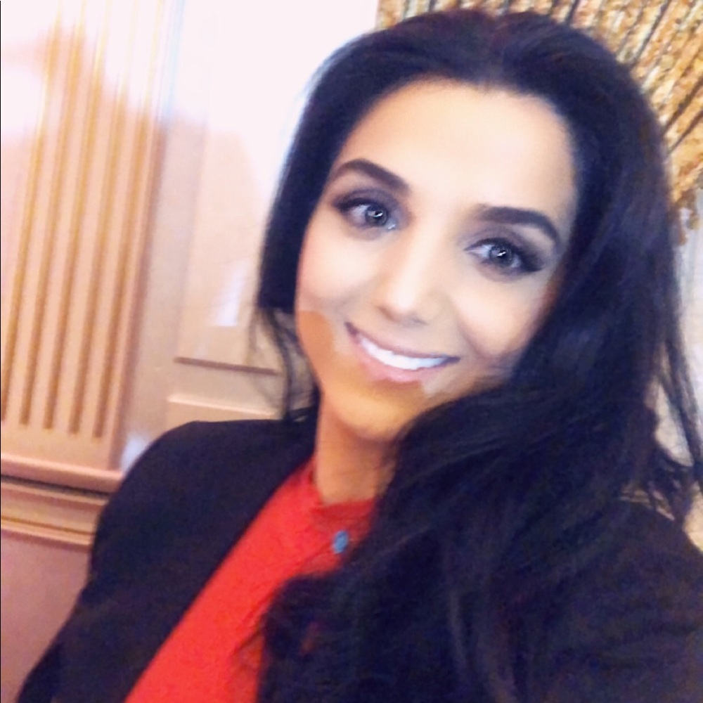 Meet your Posher, Rana